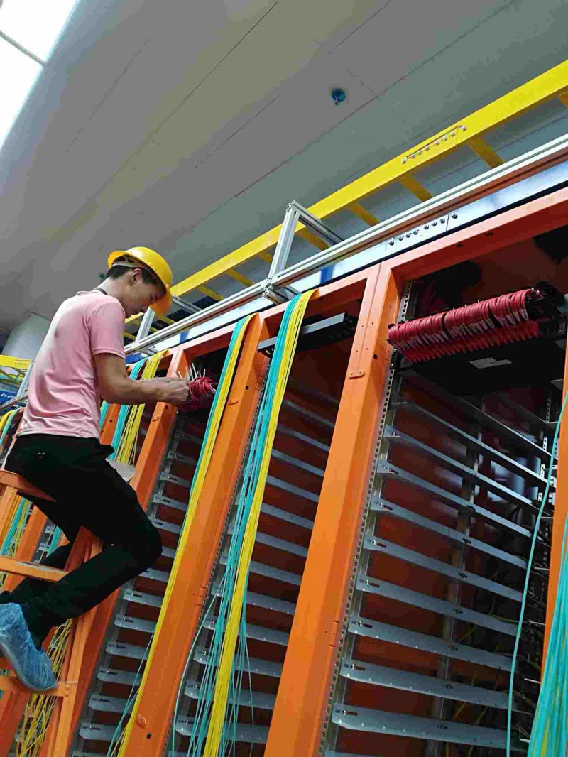 廣州深圳友力科技IDC建設(shè)5G基站建設(shè)數(shù)據(jù)處理中心機(jī)房布線
