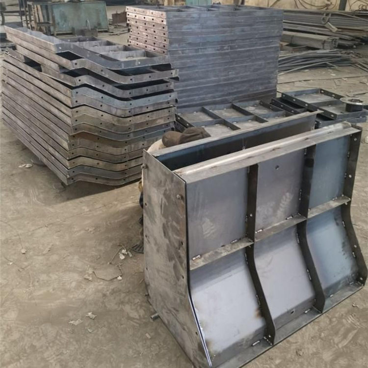 防撞墻模具 現(xiàn)澆防撞墻模具 預(yù)制防撞墻模具